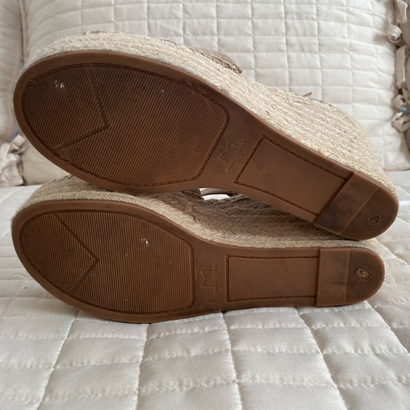 Marc Fisher
ALIDA ESPADRILLE PLATFORM WEDGE - Picture 14 of 14